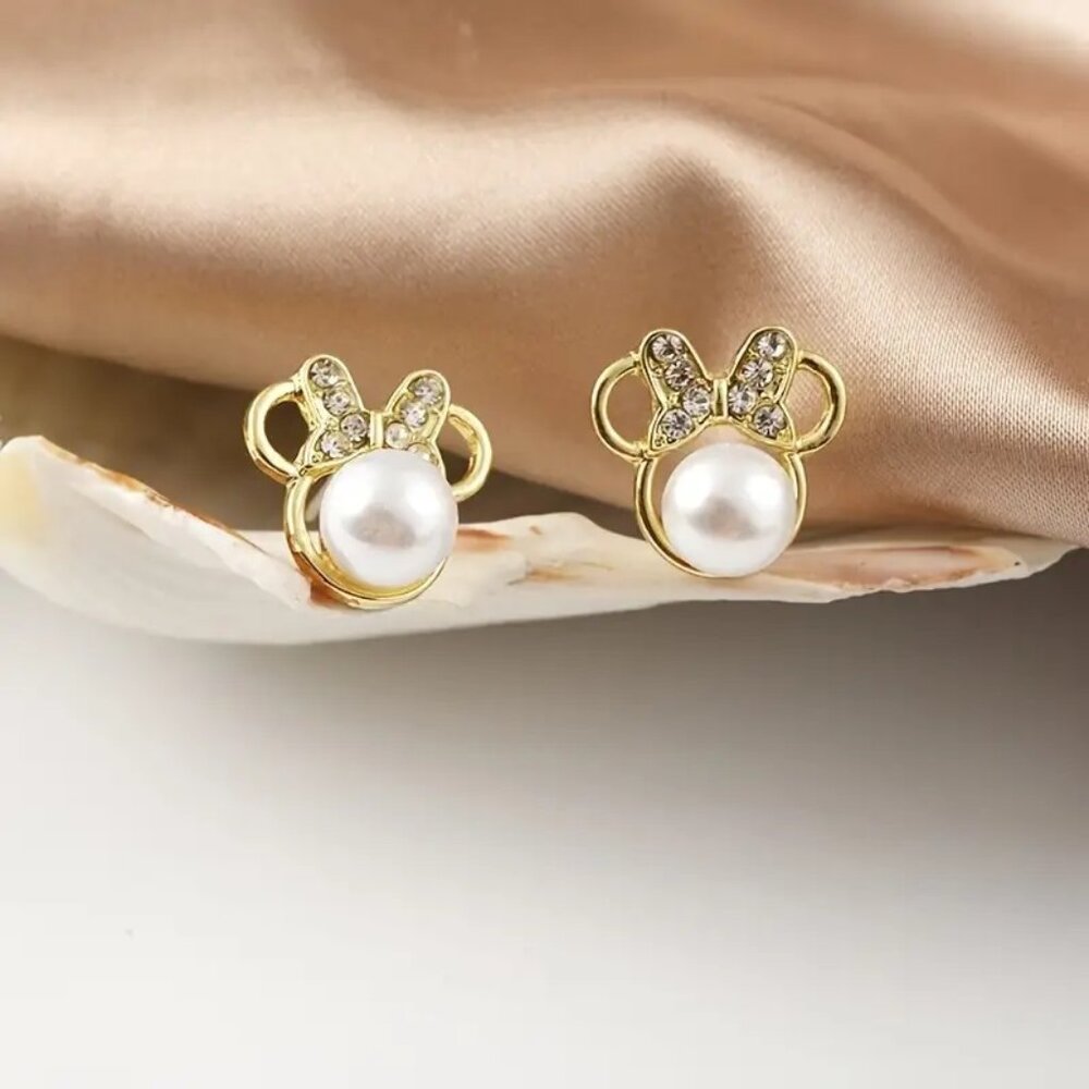 Minnie Mouse NEW Earrings 18K Plated Jewelry Imitation Pearl Inlaid Insp…